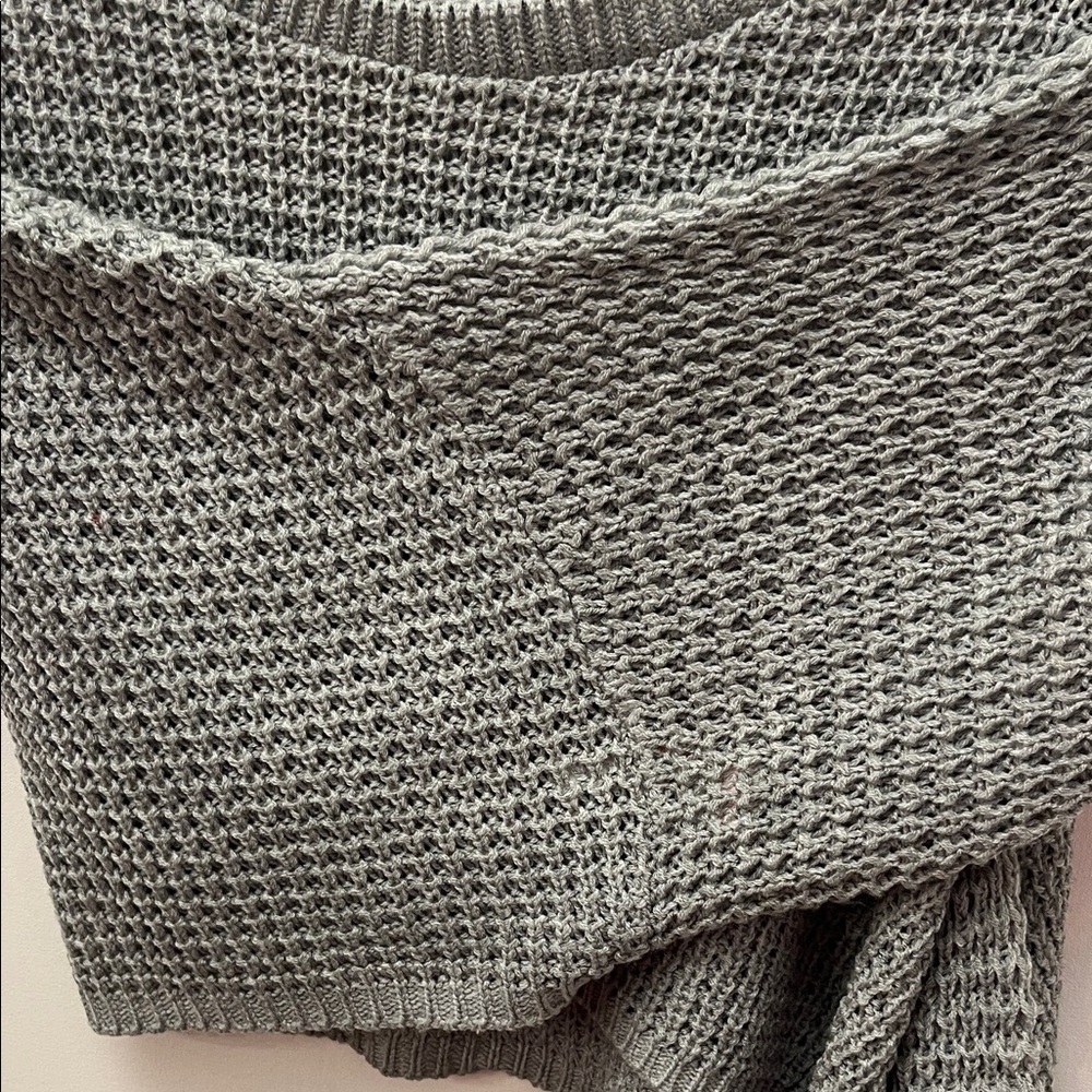 Boohoo Cropped Charcoal Waffle Knit Sweater - Picture 7 of 9